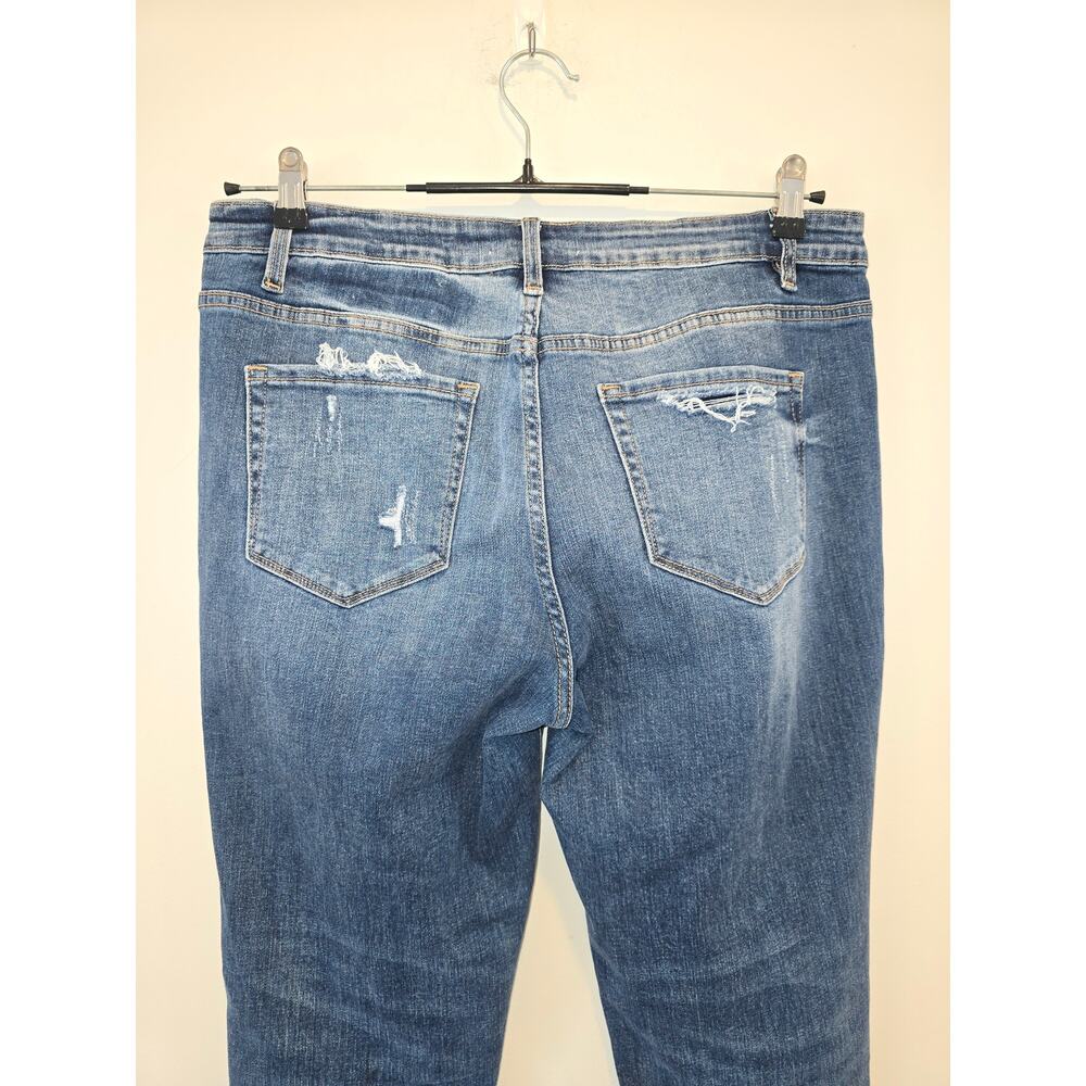 Zenana Distressed Jeans size 32/12 Very stretchy - Picture 5 of 6